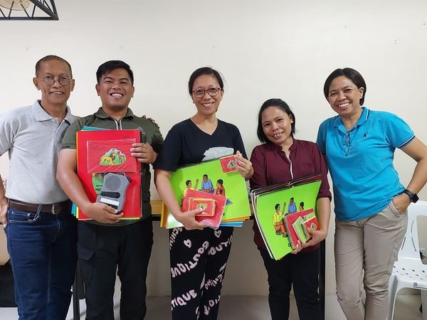 Course Trainees with Jurine and Mary Ann